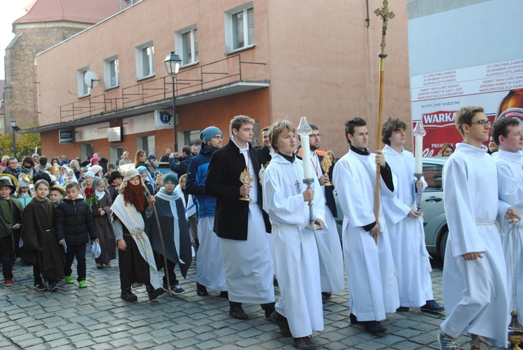 Wołowska świętość wyszła na ulice