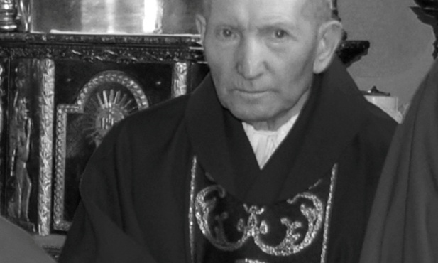 Ks. Antoni Mroczek (1928-2015)