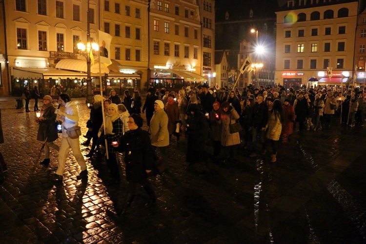 Święci zwyciężyli we Wrocławiu