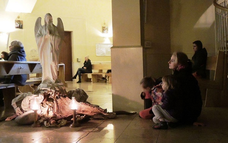 Młodzi i Wszyscy Święci w Cygańskim Lesie