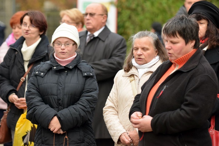 Obchody Wszystkich Świętych z bp. Ignacym