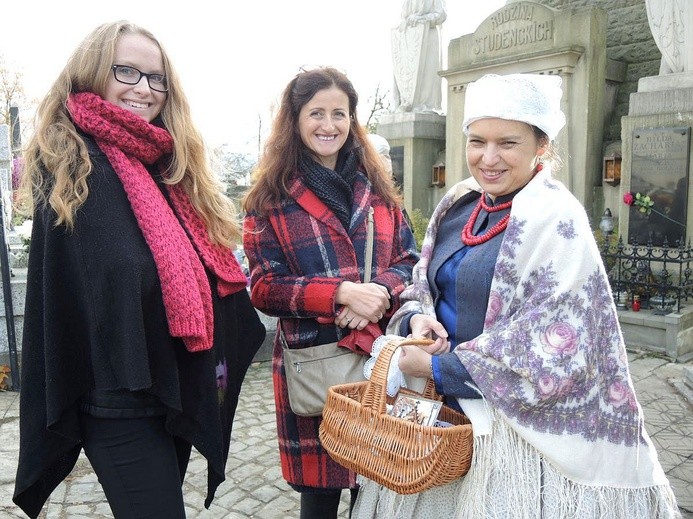 Wszystkich Świętych na cmentarzu w Żywcu