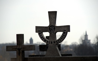 Cmentarz przy kościele Świętego Krzyża w Pułtusku