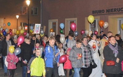 Wszyscy Święci wygrywają! W niebie Boga oglądają!