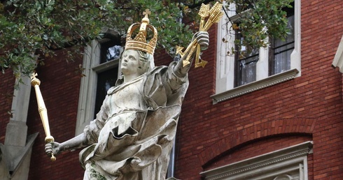 Matka Boża Łaskawa odzyskała koronę