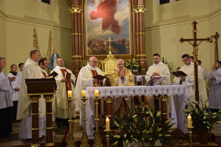 Noc Świętych w Żyrardowie