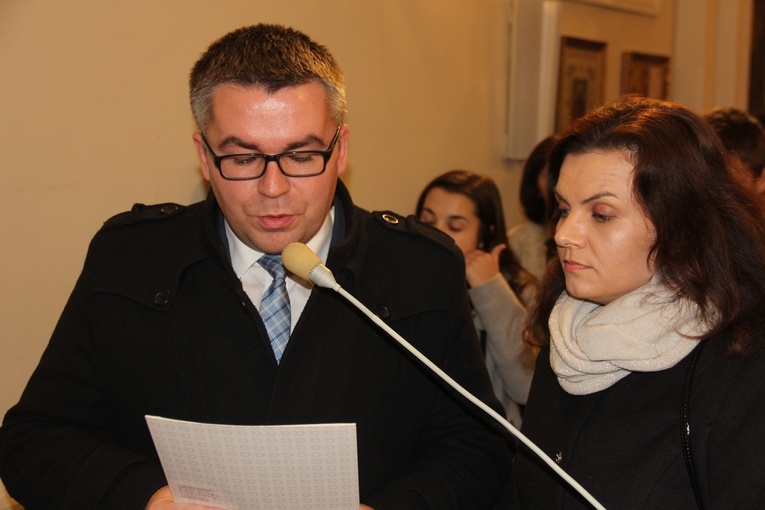 Powitanie ikony MB Częstochowskiej w parafii św. Stanisława w Skierniewicach
