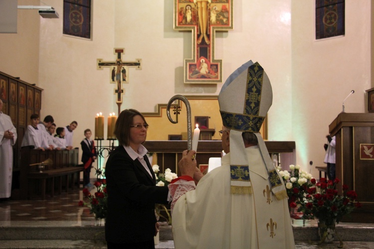 Powitanie ikony MB Częstochowskiej w parafii Miłosierdzia Bożego w Skierniewicach