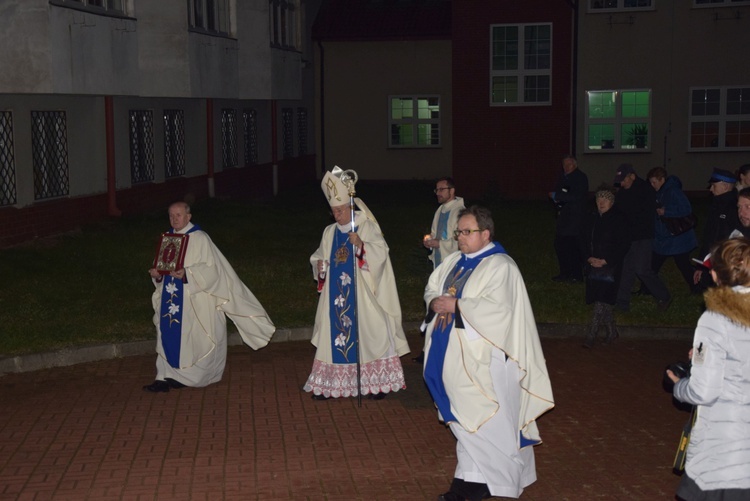 Powitanie ikony MB Częstochowskiej w parafii Najświętszego Serca Pana Jezusa w Skierniewicach