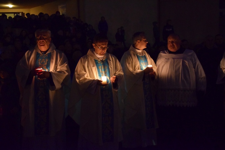 Powitanie ikony MB Częstochowskiej w parafii Najświętszego Serca Pana Jezusa w Skierniewicach