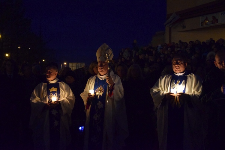 Powitanie ikony MB Częstochowskiej w parafii Najświętszego Serca Pana Jezusa w Skierniewicach