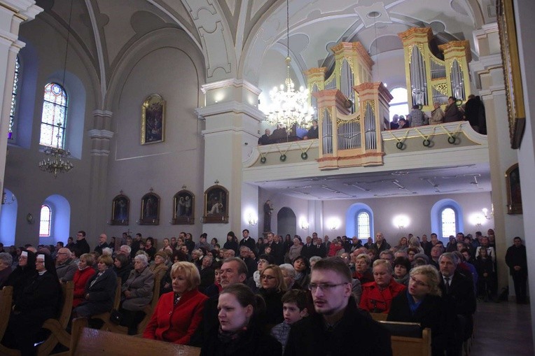 Poświęcenie organów w Chełmie Śląskim
