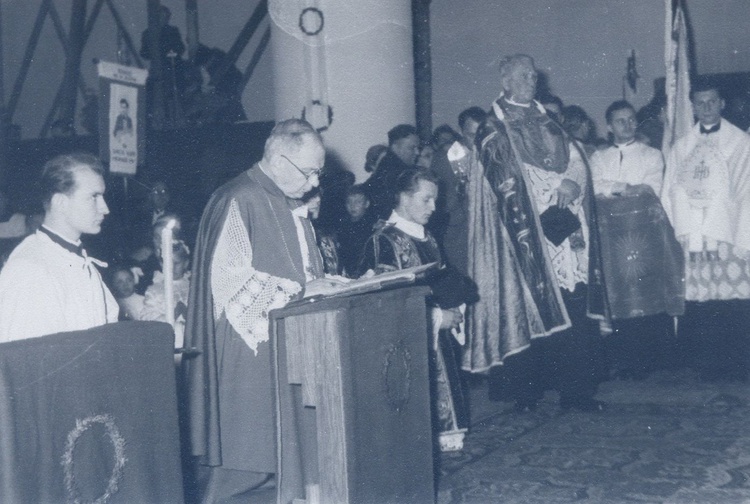 Powrót biskupów śląskich w 1956 roku