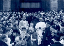 Powrót biskupów śląskich w 1956 roku