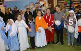 Marsz i bal w parafii Przemienienia Pańskiego w Drezdenku