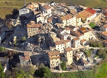31.10.2016. Castelluccio di Norcia. Włochy.Trzęsienie ziemi o magnitudzie 6,5 dotknęło środkowe Włochy. Zniszczonych zostało wiele domów i kościołów. Tysiące ludzi znalazło się bez dachu nad głową.