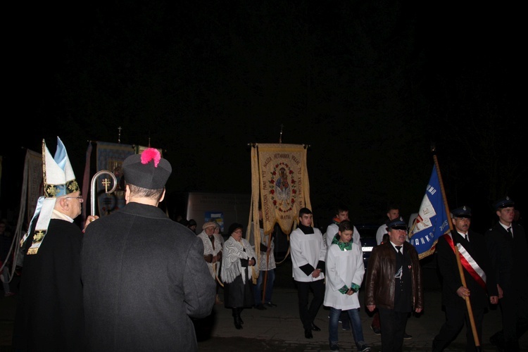 Powitanie ikony MB Częstochowskiej w parafii Grzymkowice-Byki