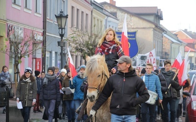 Marsz patriotyczny w Łowiczu