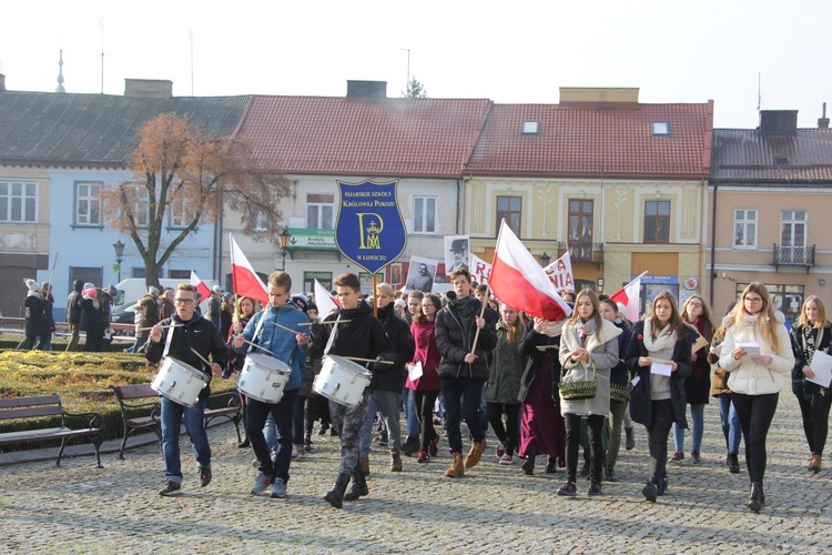 Marsz patriotyczny w Łowiczu