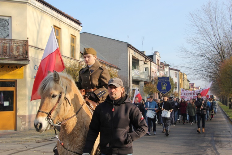 Marsz patriotyczny w Łowiczu