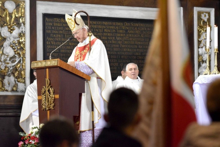 Liturgii przewodniczył bp Ignacy Dec