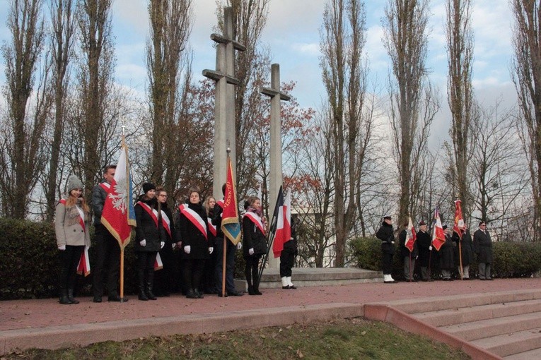 Uroczystości na cmentarzu Francuskim