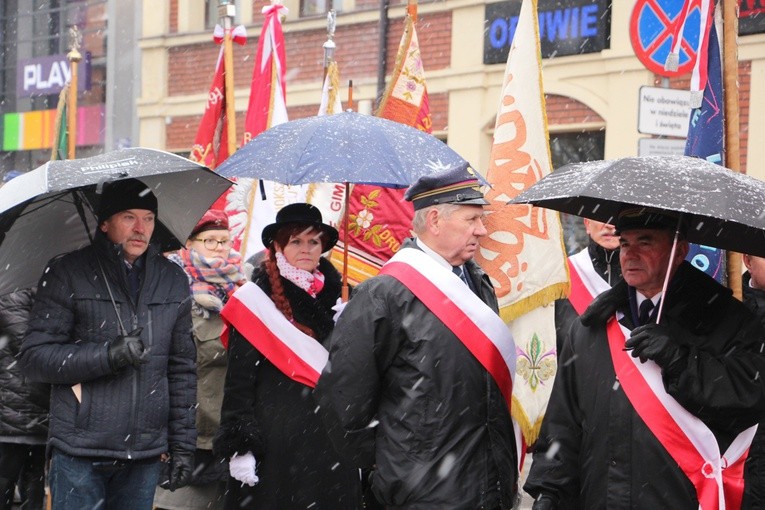 Procesja z relikwiami św. Wiktorii w Łowiczu