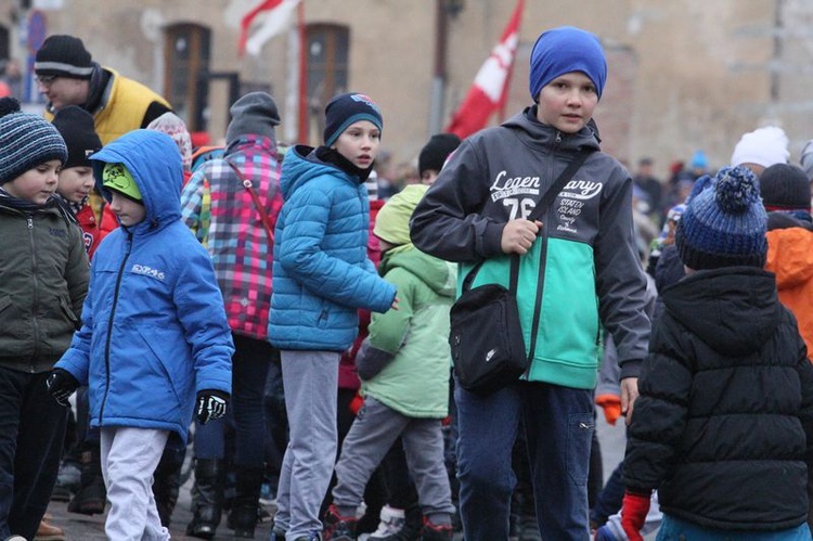 Obchody 98. rocznicy odzyskania przez Polskę niepodległości