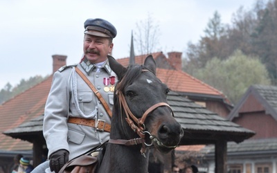 Marszałek w Nowym Sączu, czyli w Miasteczku Galicyjskim. Rekonstrukcja odwiedzin miasta z okazji 11 listopada