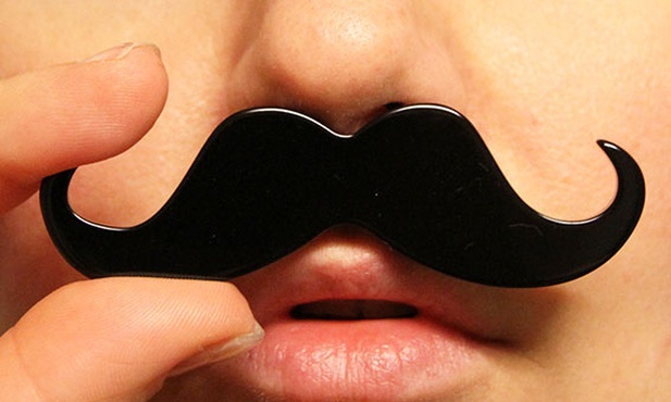 "Movember" - zapuść wąsa i walcz z rakiem