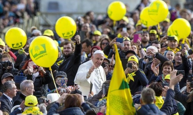 Włączanie przez miłosierdzie