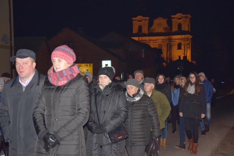 Powitanie ikony MB Częstochowskiej w Regnowie