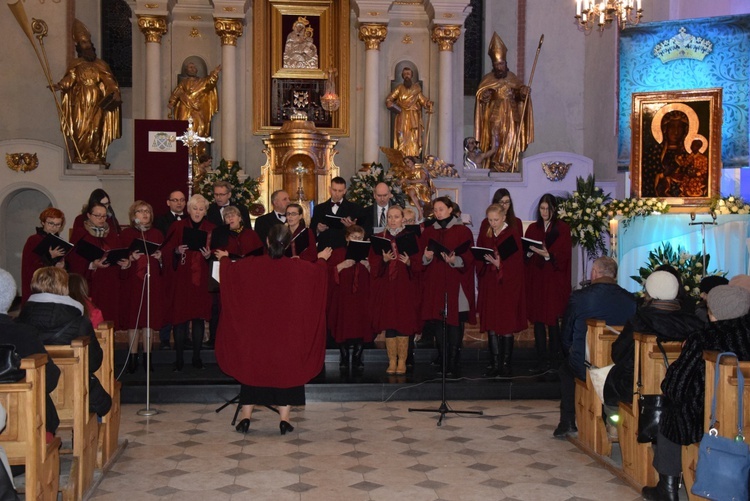 Powitanie ikony MB Częstochowskiej w Białej Rawskiej