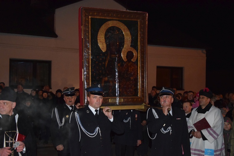 Powitanie ikony MB Częstochowskiej w Wilkowie