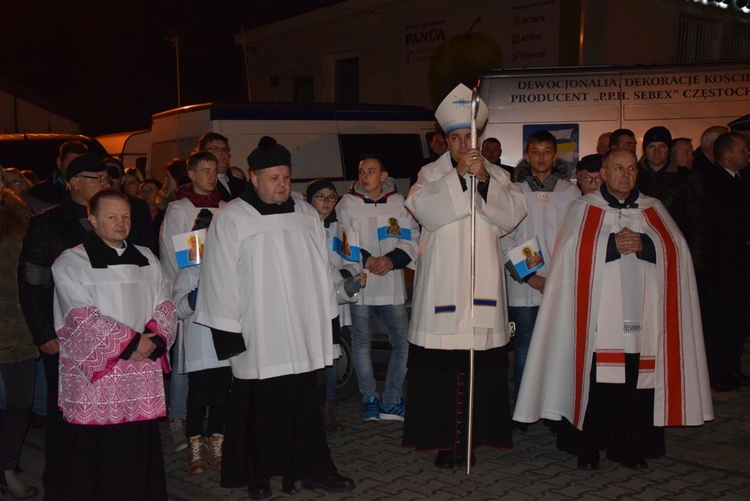 Powitanie ikony MB Częstochowskiej w Wilkowie