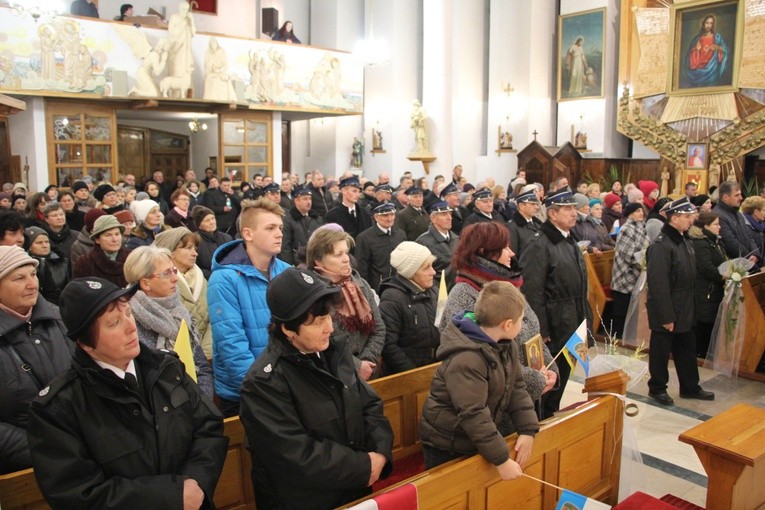 Powitanie ikony MB Częstochowskiej w Szczukach