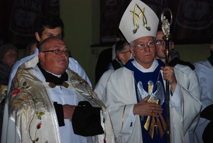 Powitanie ikony MB Częstochowskiej w Sadkowicach