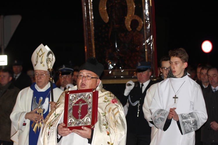 Powitanie ikony MB Częstochowskiej w Sadkowicach