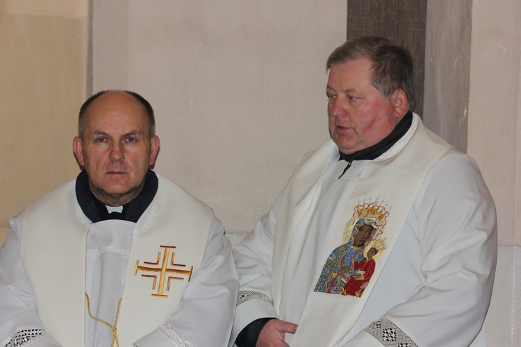 Powitanie ikony MB Częstochowskiej w Sadkowicach