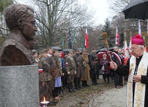 Odłonięcie pomników Żołnierzy Niezłomnych