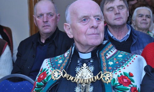 ks. Władysław Zązel