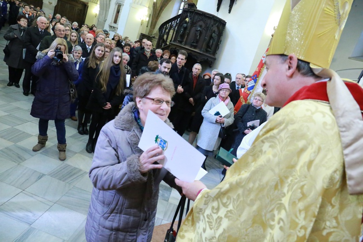 Medale od biskupa tarnowskiego