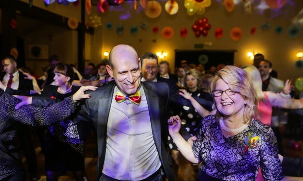 Domowy Kościół bawi się w Jastrzębiu