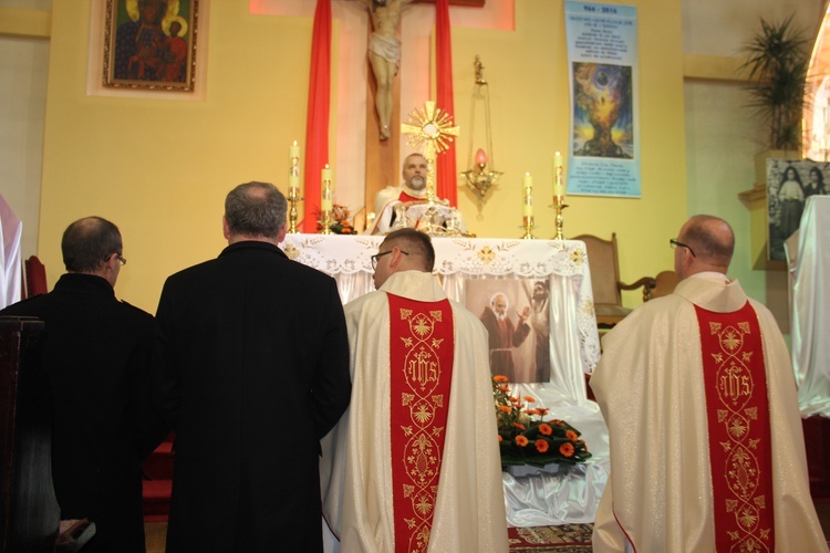 Uroczystości odpustowe w parafii Jezusa Chrystusa Króla Wszechświata w Rawie Maz.