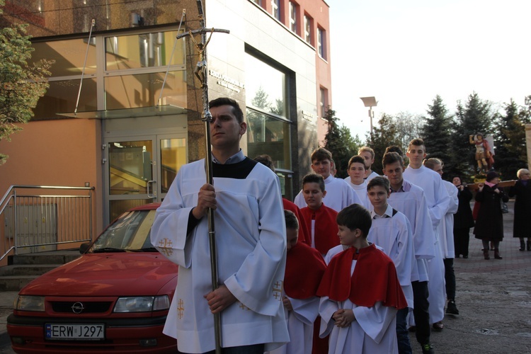 Uroczystości odpustowe w parafii Jezusa Chrystusa Króla Wszechświata w Rawie Maz.