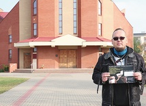 Artur Molendowski zaprasza do kościoła św. Łukasza na comiesięczną Eucharystię.