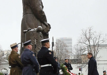 Sto lat temu nasi przodkowie potrafili porozumieć się ponad podziałami i wywalczyć niepodległość. Czy jesteśmy w stanie wznieść się na ich poziom?