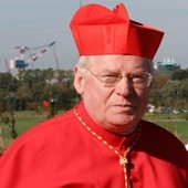 Abp Scola sprzedaje swoje prezenty, by pomóc bezrobotnym