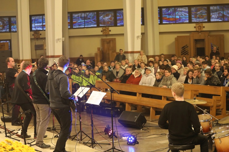 Rock Miłosierdzia u św. Stanisława w Andrychowie