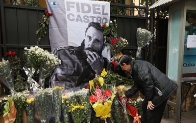 Kubańscy biskupi modlą się za Fidela Castro